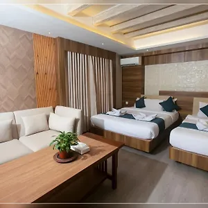 Maya Boutique Hotel